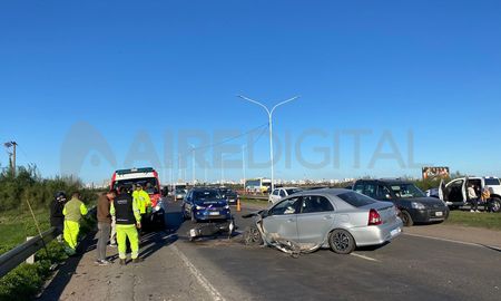 El accidente se produjo metros después del puente que cruza el río Salado. El accidente se produjo metros después del puente que cruza el río Salado.