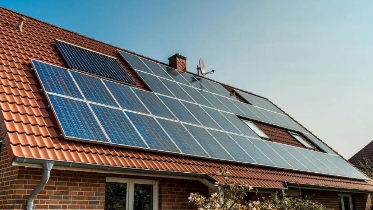 Con esta nueva línea de créditos, la provincia busca acelerar la adopción de energía solar domiciliaria y posicionarse como referente en energías renovables en Argentina. Con esta nueva línea de créditos, la provincia busca acelerar la adopción de energía solar domiciliaria y posicionarse como referente en energías renovables en Argentina.