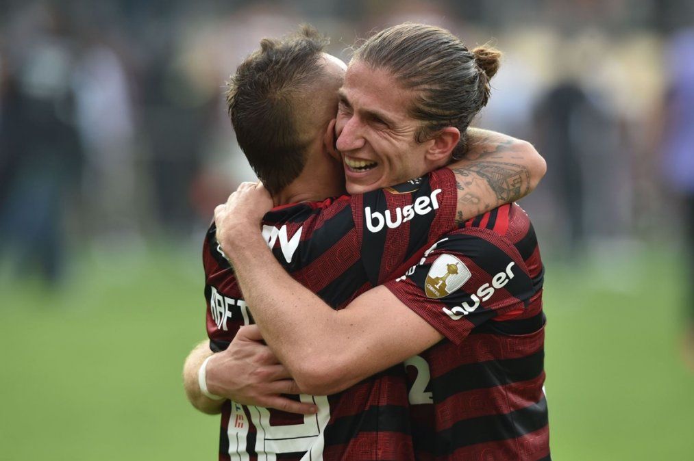 Filipe Luis tras ser campeón: Hicimos un partido malo, River jugó muy bien
