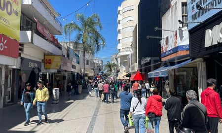Aire de Santa Fe | peatonal san martin.jpg