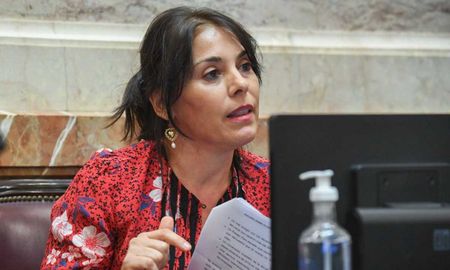 El Gobierno nacional inició el proceso para proponer a la senadora neuquina Lucila Crexell como embajadora de la Argentina ante la UNESCO. El Gobierno nacional inició el proceso para proponer a la senadora neuquina Lucila Crexell como embajadora de la Argentina ante la UNESCO.
