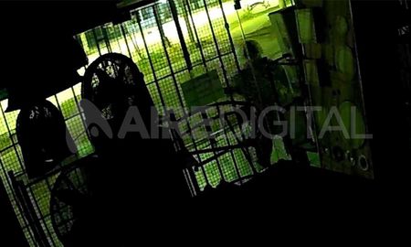 Captura del video resgistrado por las cámaras de seguridad del local Captura del video resgistrado por las cámaras de seguridad del local