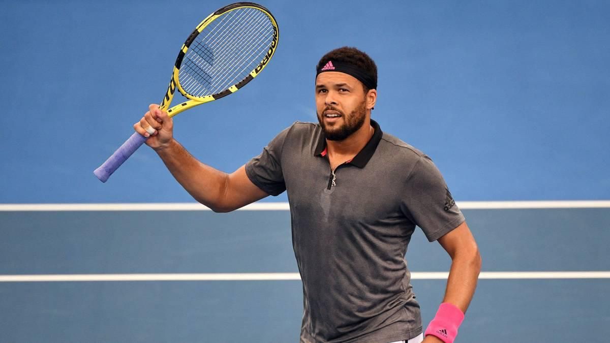El francés Tsonga tomó ma decisión de no jugar el Abierto de Australia porque todavía está en proceso de recuperación de una lesión.