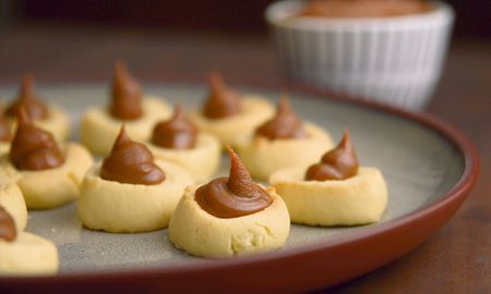 Masitas pepas de dulce de leche, deliciosas para la merienda. Masitas pepas de dulce de leche, deliciosas para la merienda.