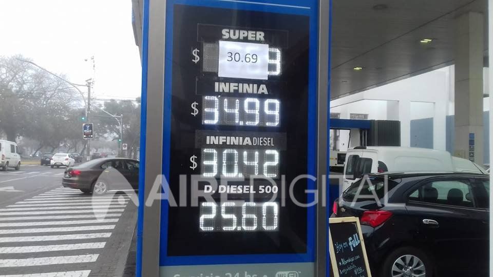 Aumento de combustibles: la premium casi en $35 y el gasoil arriba de los $30