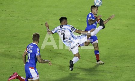 A las 17.10, Unión recibe a Atlético Tucumán por la última fecha de la Copa Diego Maradona. A las 17.10, Unión recibe a Atlético Tucumán por la última fecha de la Copa Diego Maradona.