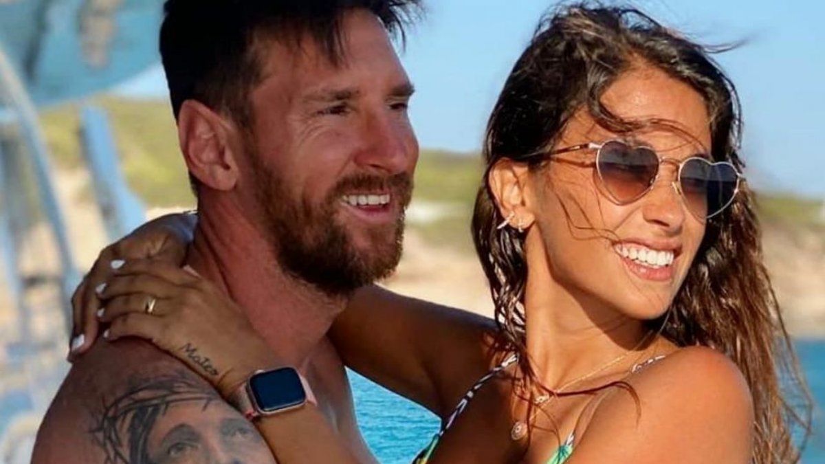 Antonela Roccuzzo arrasa con su último foto en bikini