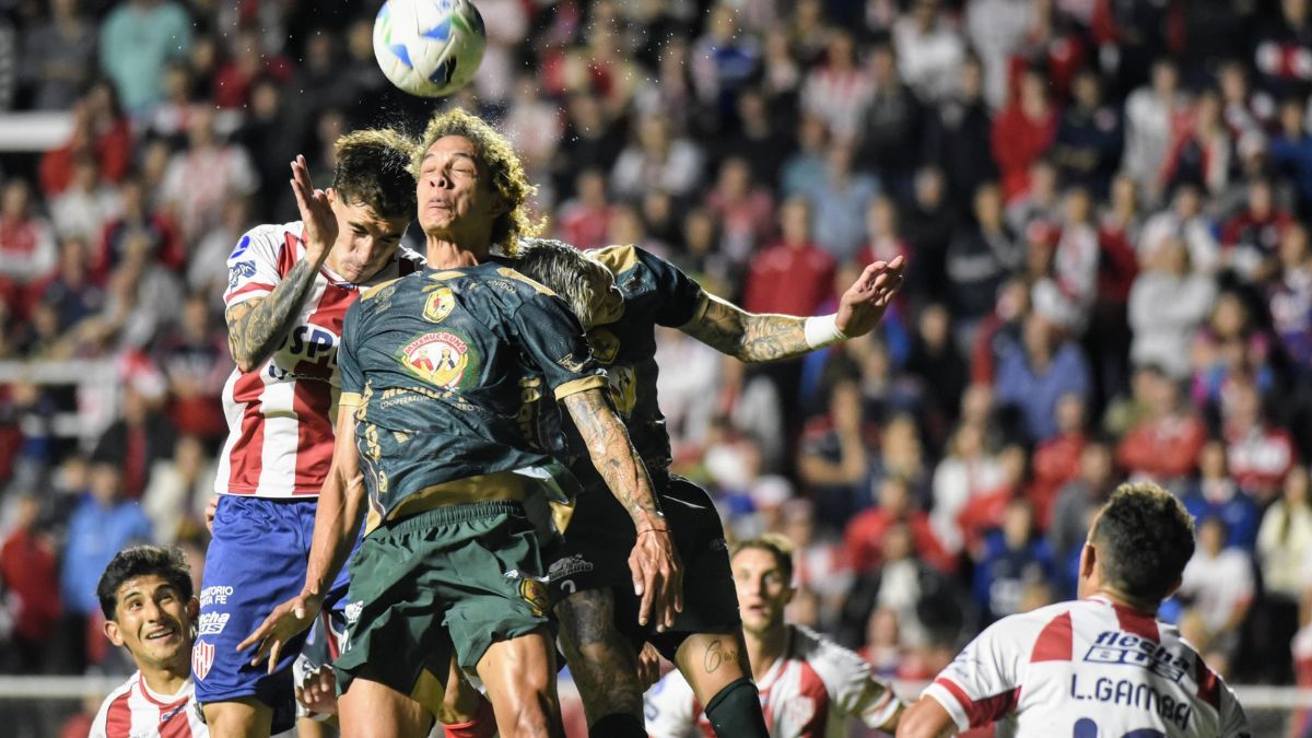 Unión y Mushuc Runa empatan sin goles.