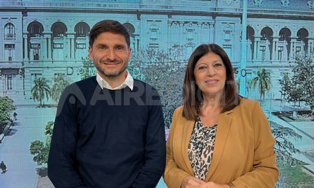 Clara García, candidata a diputada, junto a Maximiliano Pullaro, candidato a gobernador. Clara García, candidata a diputada, junto a Maximiliano Pullaro, candidato a gobernador.