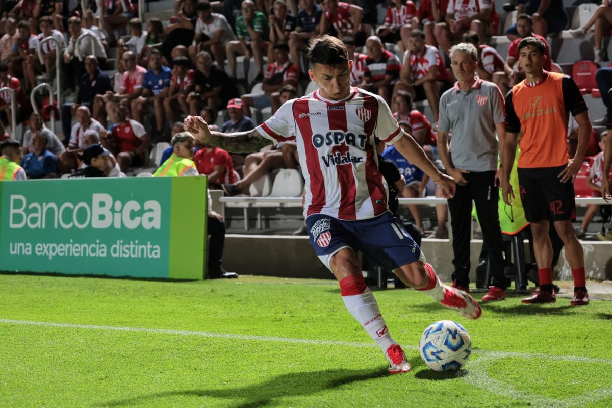 Mateo del Blanco fue el que mejor ingresó desde el banco. Mateo del Blanco fue el que mejor ingresó desde el banco.
