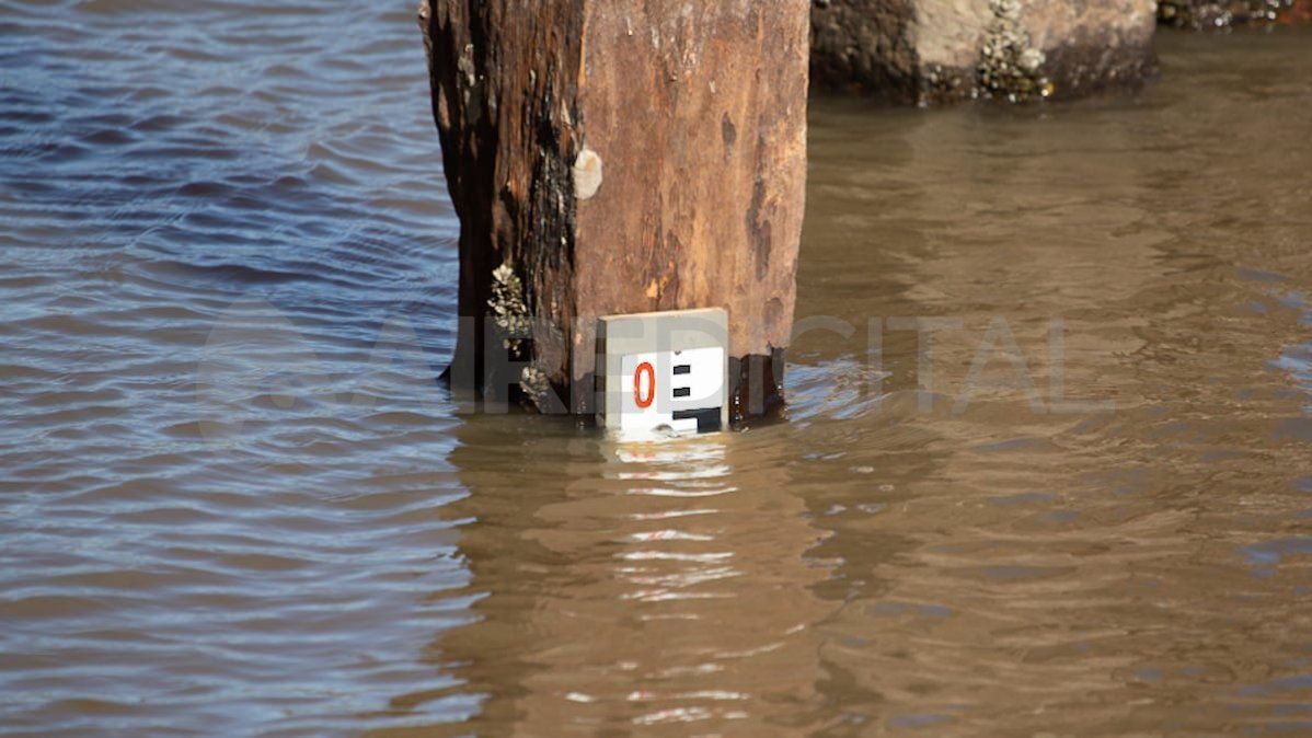 El hidrómetro del puerto de Santa Fe midió -0,05 metros este mediodía.