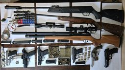 altText(Allanamientos en Colastiné y Santa Fe por amenazas e incendio: dos detenidos y secuestro de armas)}