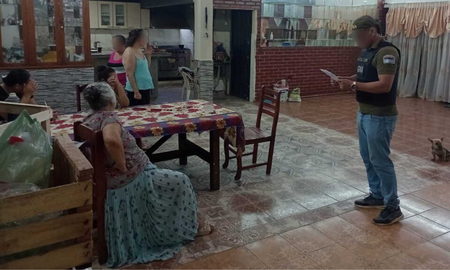 Rescataron en Misiones a una adolescente de Santo Tomé. Foto gentileza Gendarmería Nacional Rescataron en Misiones a una adolescente de Santo Tomé. Foto gentileza Gendarmería Nacional
