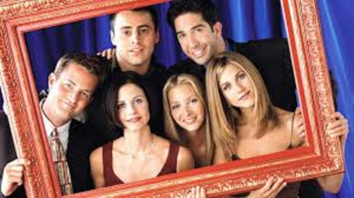 Friends: el motivo por el cual Emily dejo de aparecer luego de la temporada 4.