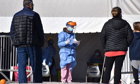 En las últimas 24 horas se registraron dos nuevos casos de covid-19 con la variante Delta en Córdoba. En las últimas 24 horas se registraron dos nuevos casos de covid-19 con la variante Delta en Córdoba.