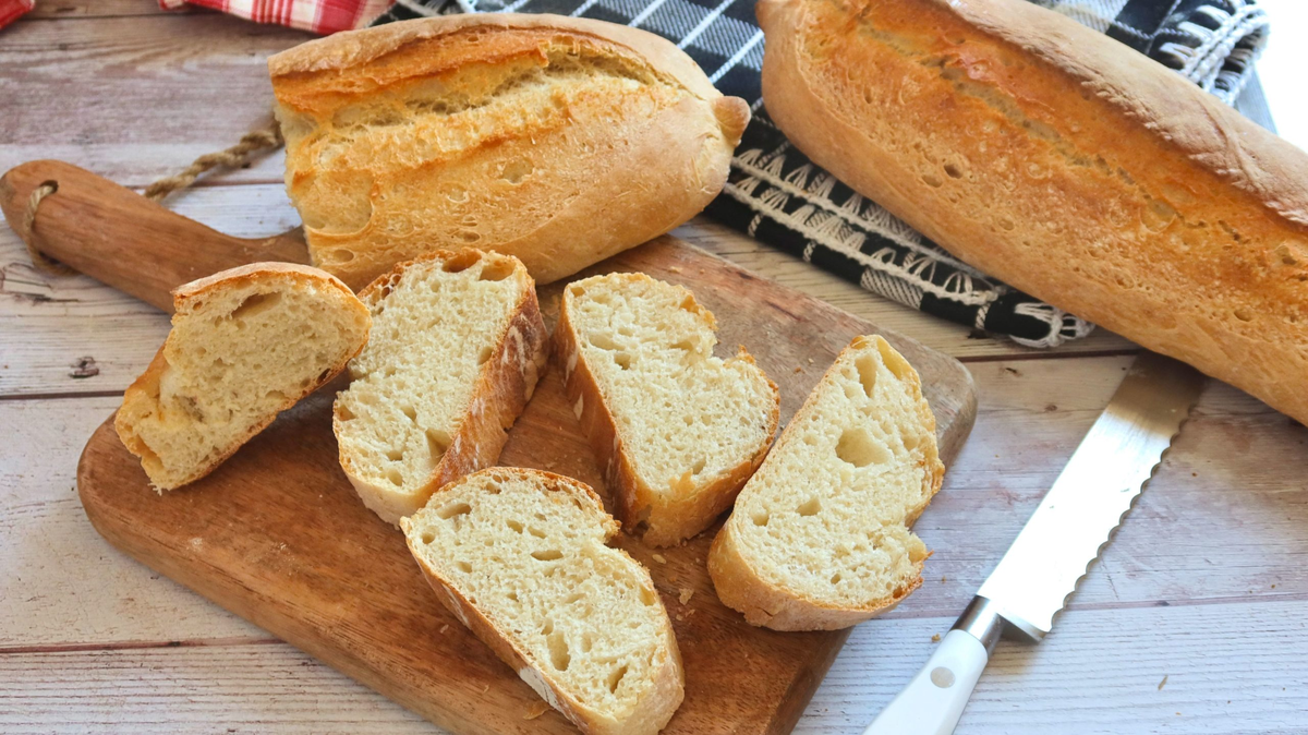 El pan casero en licuadora en una excelente opción para preparar rápidamente en casa. El pan casero en licuadora en una excelente opción para preparar rápidamente en casa. 