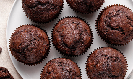 Muffins de chocolate esponjosos: la receta fácil para hacer en casa. Muffins de chocolate esponjosos: la receta fácil para hacer en casa.