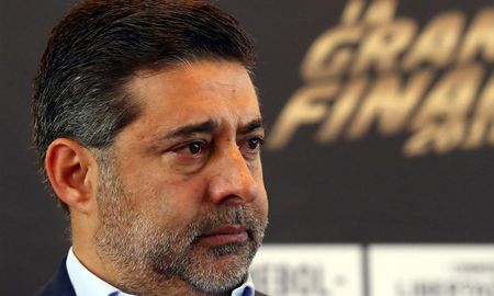 angelici: riquelme siempre dividio, al equipo y a la dirigencia angelici: riquelme siempre dividio, al equipo y a la dirigencia