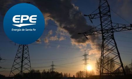 El gobierno de Santa Fe, bajo el ministro de Desarrollo Productivo, Gustavo Puccini, supervisó este miércoles los terrenos para la Estación Transformadora de la Empresa Provincial de la Energía (EPE) en el barrio Mayoraz. El gobierno de Santa Fe, bajo el ministro de Desarrollo Productivo, Gustavo Puccini, supervisó este miércoles los terrenos para la Estación Transformadora de la Empresa Provincial de la Energía (EPE) en el barrio Mayoraz.