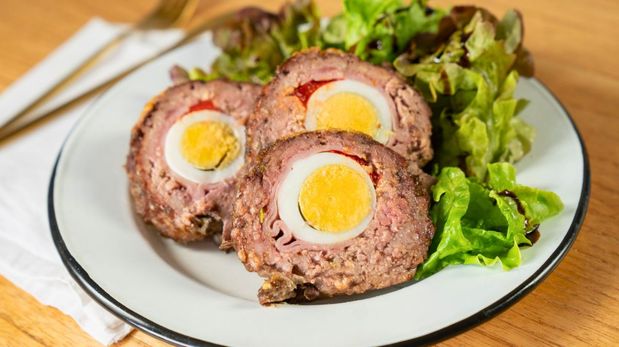 Claudia Villafañe deleitó a todos con su receta de pan de carne