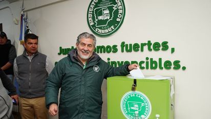 Un líder del Sindicato de Camioneros irá a juicio por un vacunatorio VIP con dosis robadas