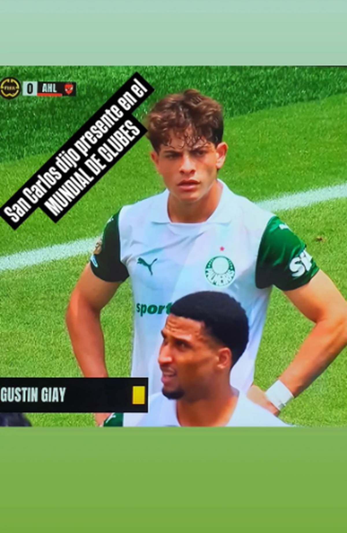 Agustín Giay nació en la ciudad de San Carlos, Santa Fe, tiene 21 años y actualmente juega en Palmeiras de Brasil. Agustín Giay nació en la ciudad de San Carlos, Santa Fe, tiene 21 años y actualmente juega en Palmeiras de Brasil.