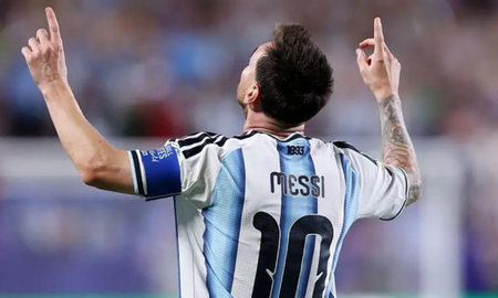 Por qué todos los jugadores de la Selección Argentina tienen el número 1893 en la camiseta Por qué todos los jugadores de la Selección Argentina tienen el número 1893 en la camiseta