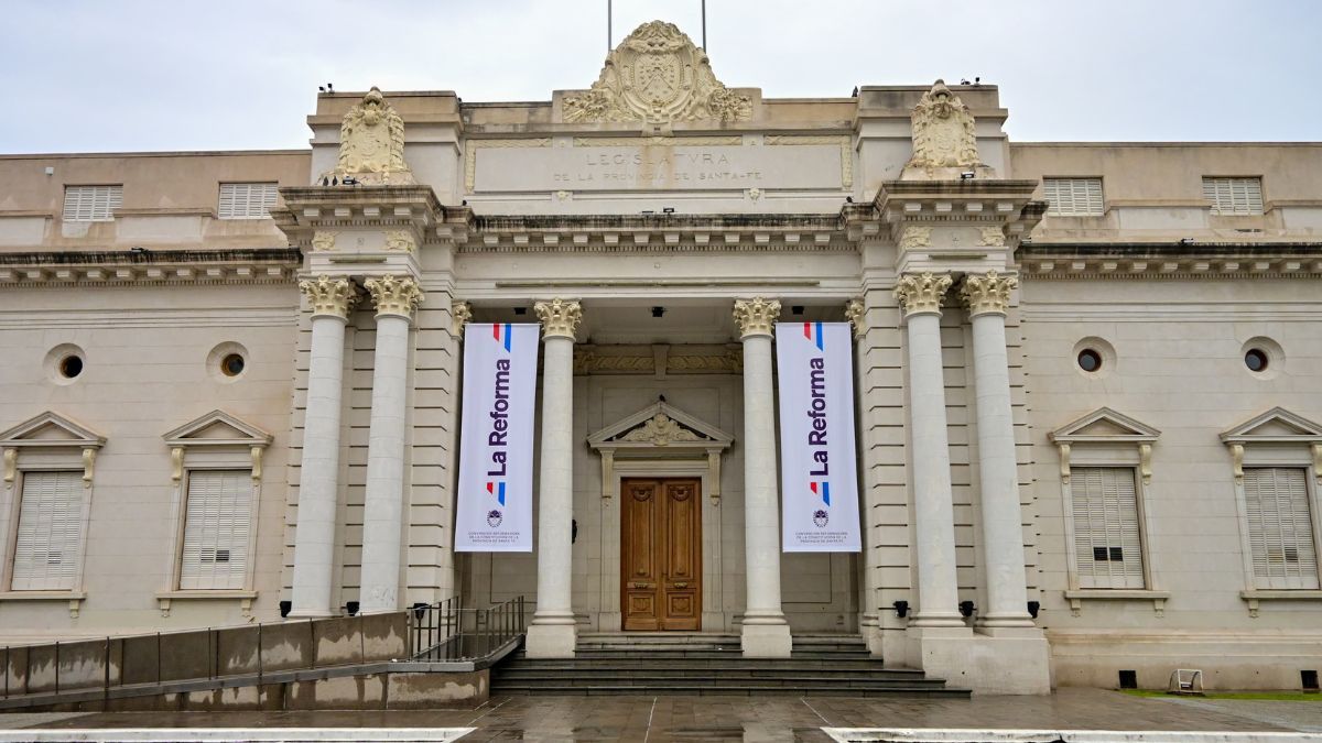 Mientras se espera que haya sesión de la Convención del 25 el miércoles y viernes