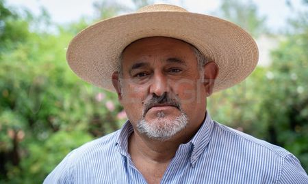 En diálogo con AIRE, Julio Radosevich, productor de Fortín Olmos señaló que “el norte provincial está atravesando un momento crítico desde hace tres años. En diálogo con AIRE, Julio Radosevich, productor de Fortín Olmos señaló que “el norte provincial está atravesando un momento crítico desde hace tres años.