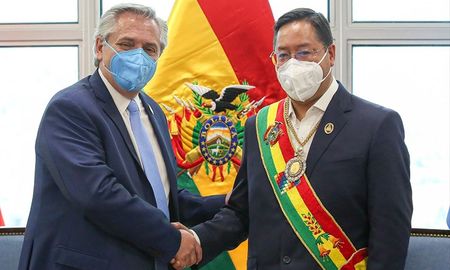 Argentina y Bolivia cerrarán mañana un acuerdo para aumentar la provisión de gas. Argentina y Bolivia cerrarán mañana un acuerdo para aumentar la provisión de gas.