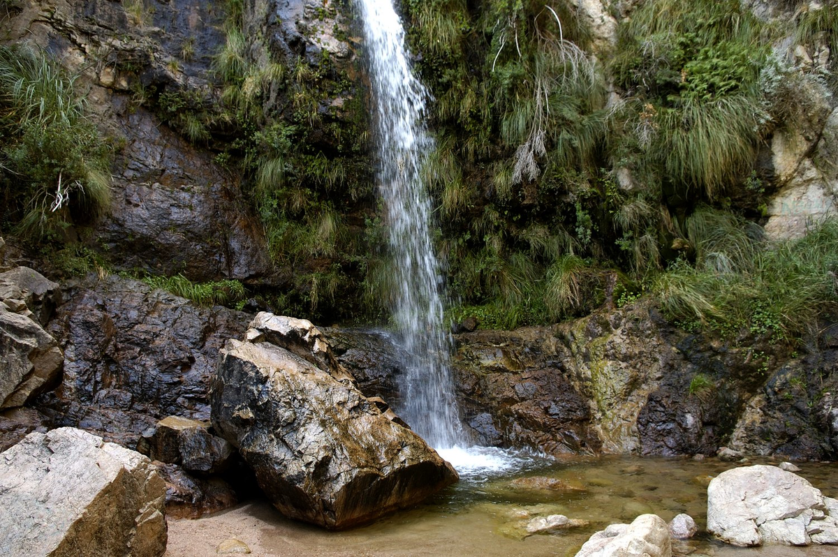 Chorro de San Ignacio y Dique Piscu Yaco