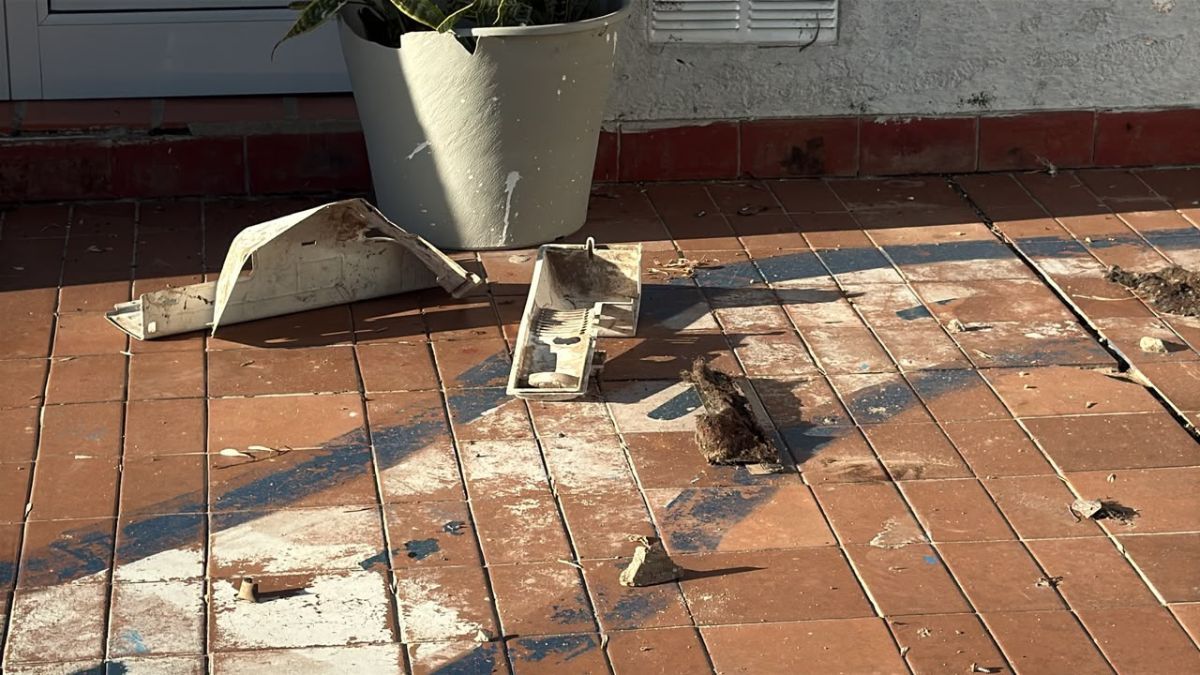 Los delincuentes da&ntilde;aron otra de las unidades exteriores de los equipos tipo split.