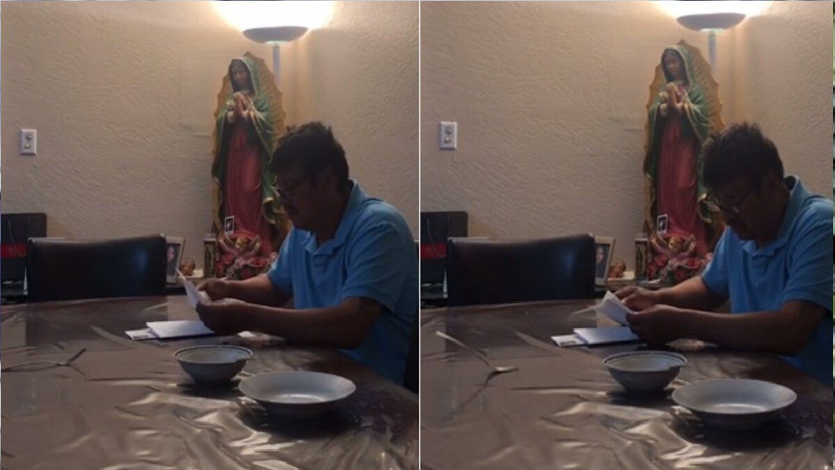 Le hizo creer a su papá que en su casa había un fantasma y la reacción fue viral