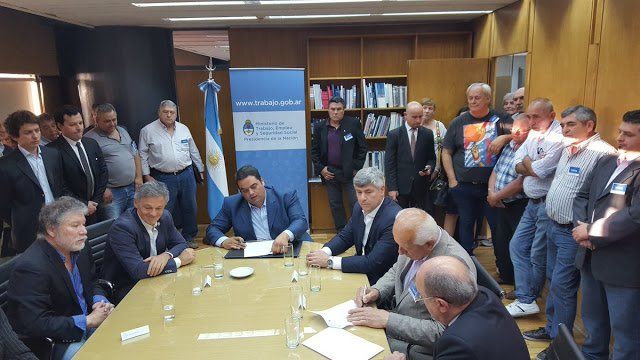 El Gobierno cerró el acuerdo con Atilra y las industrias