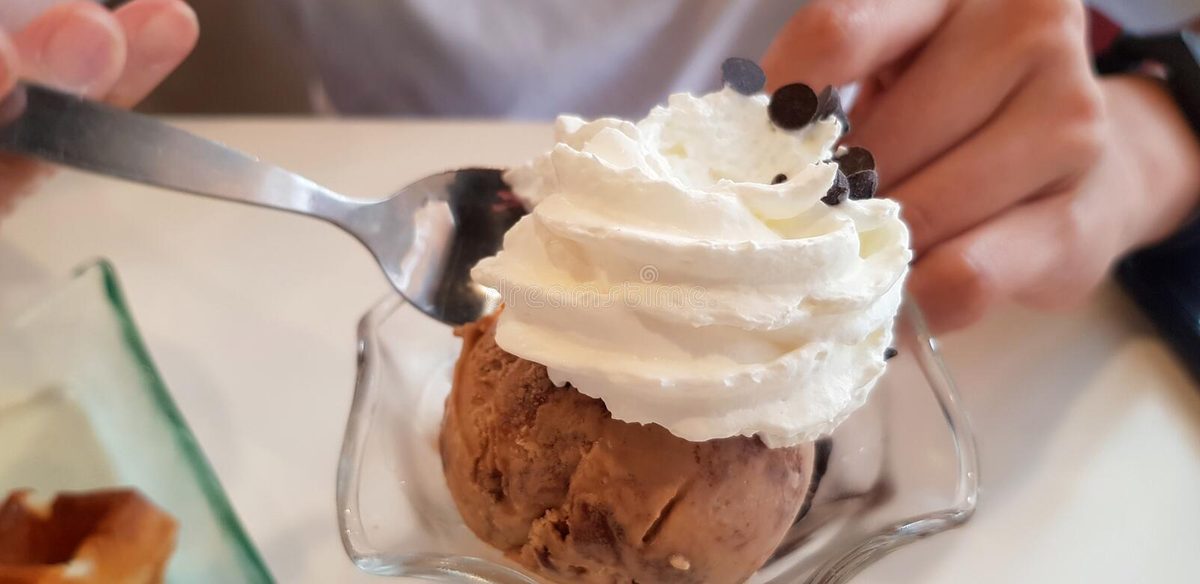 En grandes tiendas se comenzará a pedir identificación antes de pagar.