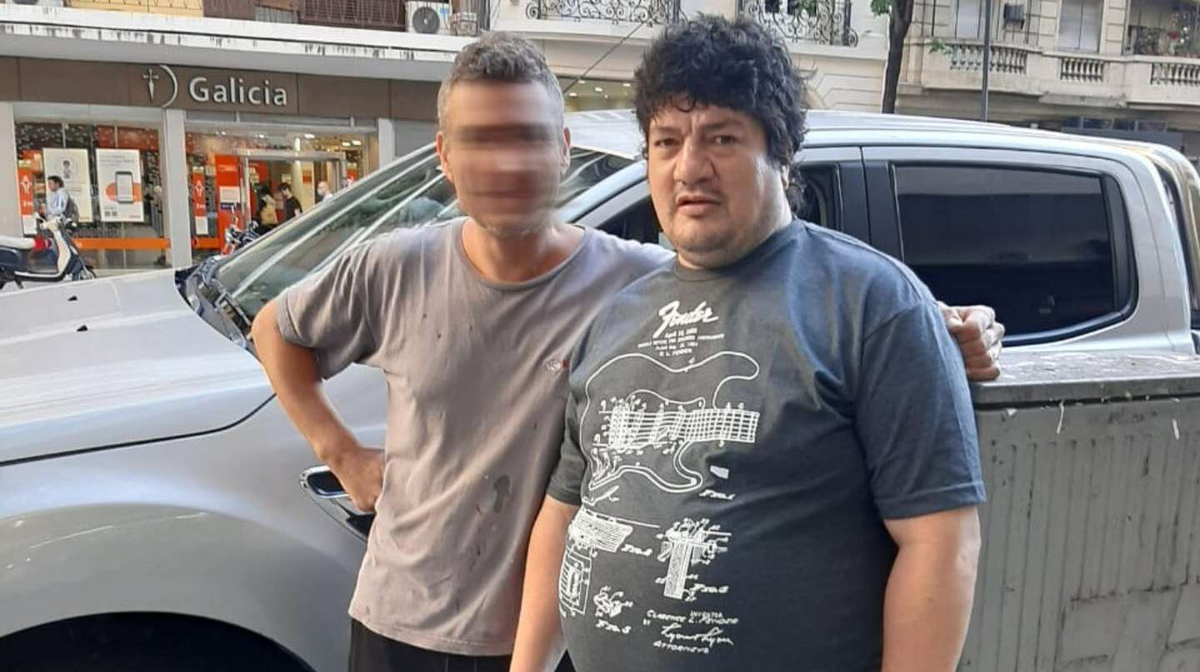 La foto de Pity &Aacute;lvarez en la v&iacute;a p&uacute;blica.