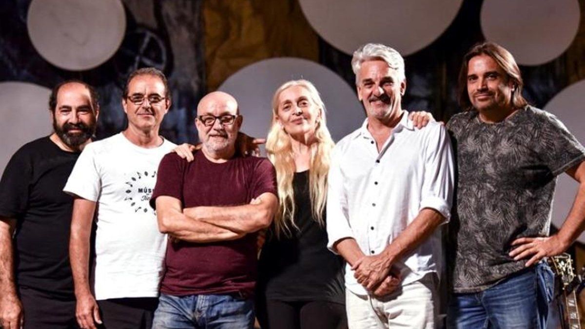 La Trova Rosarina lanzó su primer álbum en vivo.