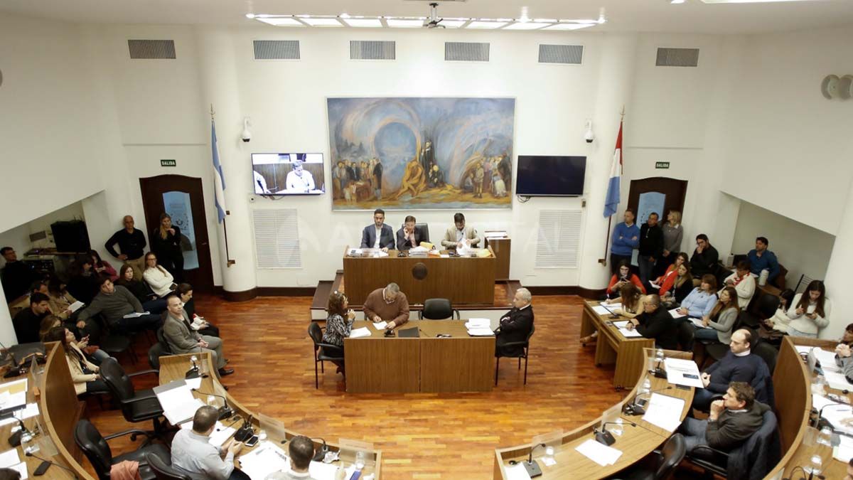 El Concejo aprobó la readecuación del Presupuesto pedida por Corral para afrontar las deudas del municipio
