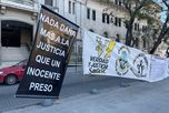 El Senado de la Nación reabrió un debate sensible y profundamente atravesado por discusiones jurídicas, sociales y de género: el endurecimiento de las penas para quienes realicen falsas denuncias. El Senado de la Nación reabrió un debate sensible y profundamente atravesado por discusiones jurídicas, sociales y de género: el endurecimiento de las penas para quienes realicen falsas denuncias.