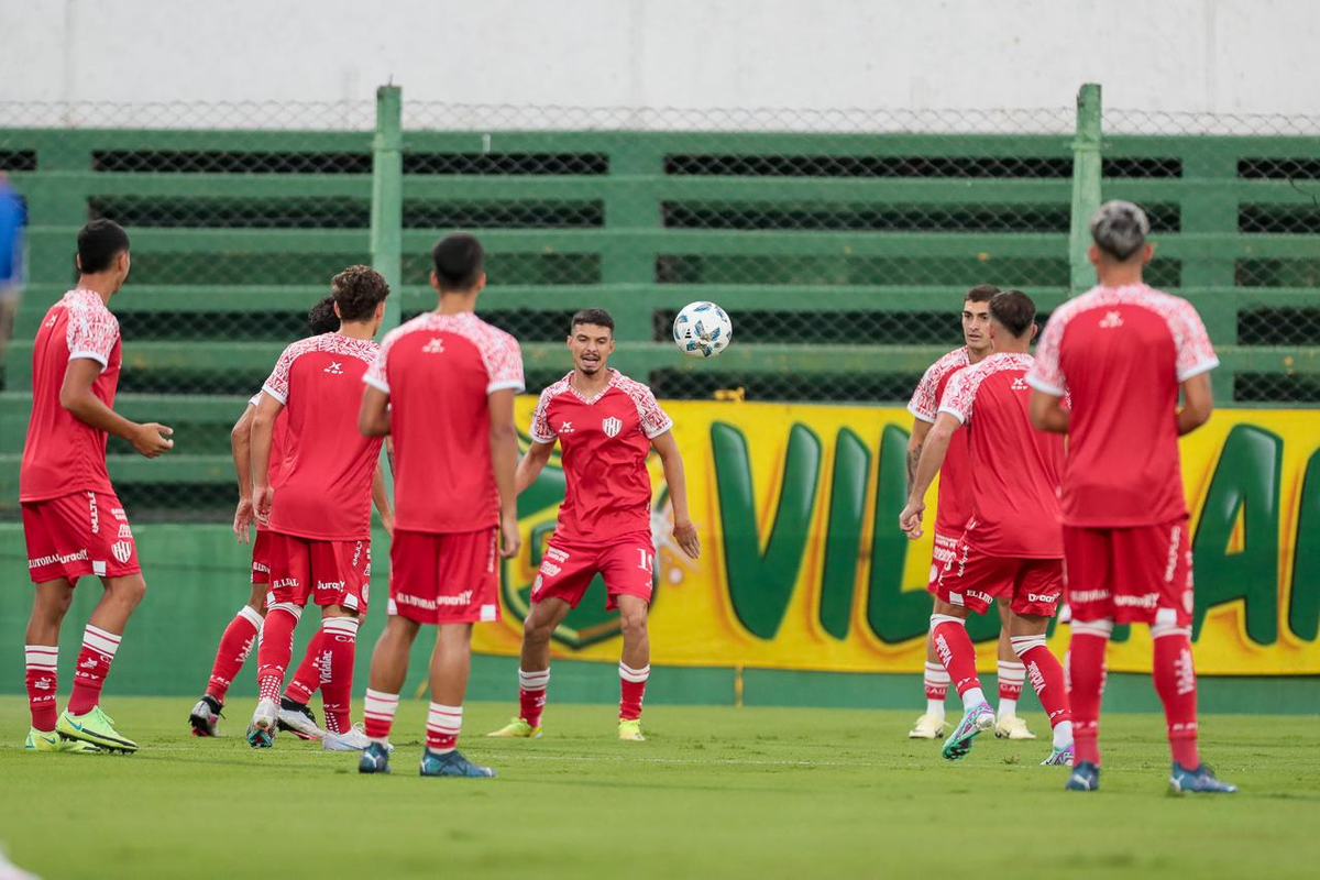 Unión visitará este domingo a Defensa y Justicia