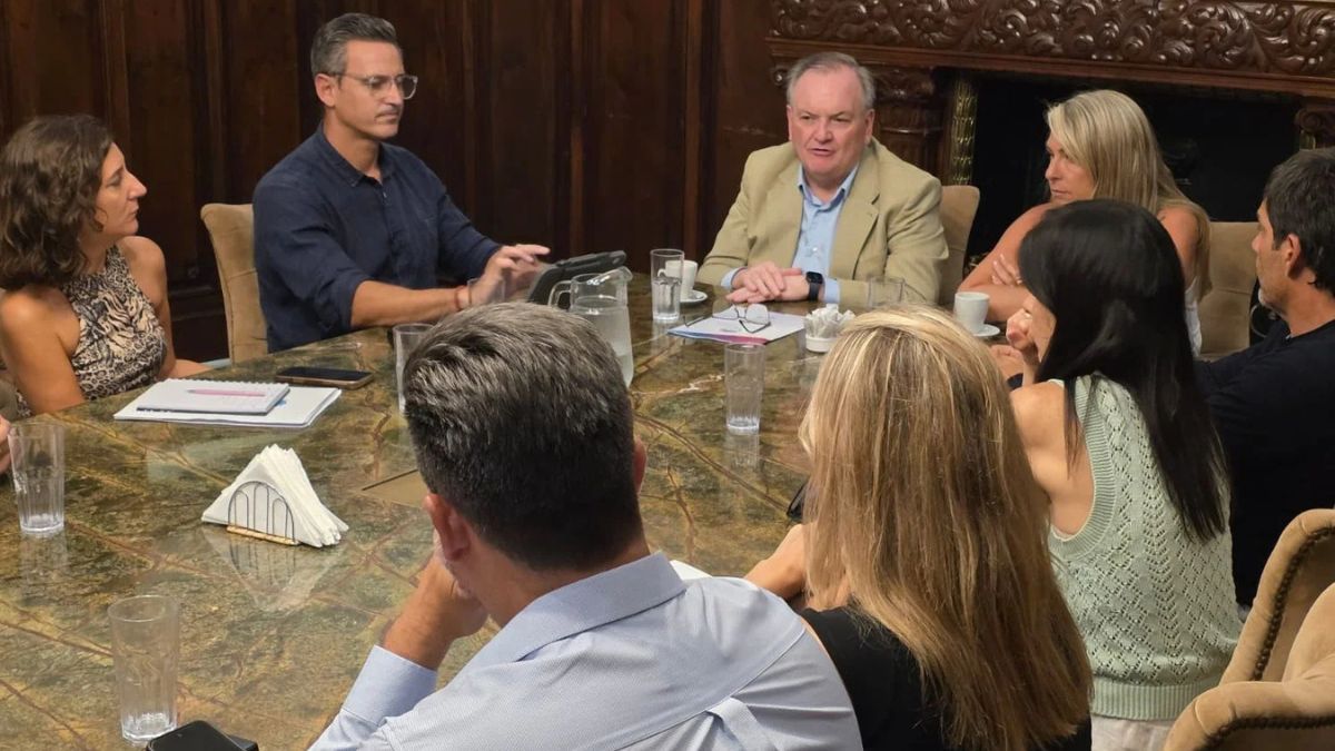 El oficialismo pretende avanzar, al menos, con los aspectos institucionales vinculados a los municipios de la provincia: autonom&iacute;a municipal y vice intendentes.