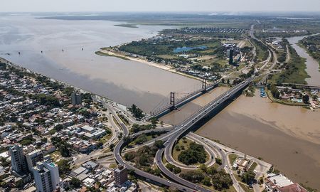 Este martes, se llevó a cabo la apertura de sobres con las ofertas para la construcción del gasoducto metropolitano de Santa Fe. Este martes, se llevó a cabo la apertura de sobres con las ofertas para la construcción del gasoducto metropolitano de Santa Fe.