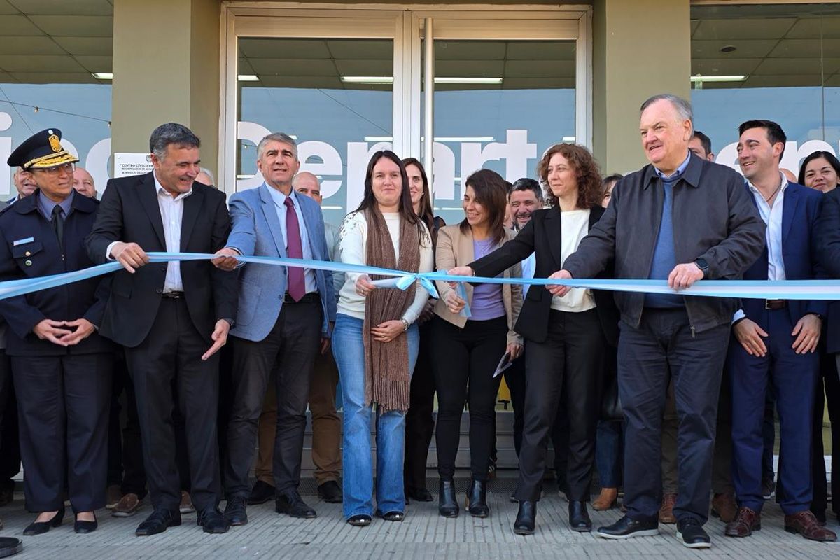 San Cristóbal cuenta con nuevo Centro Cívico Departamental para un mejor acceso a servicios públicos.