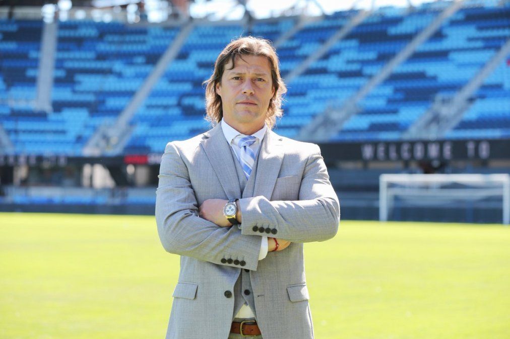 El argentino Matías Almeyda es nuevo entrenador del AEK de Grecia