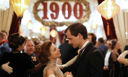La nueva miniserie “Hotel Sacher” que llega a la pantalla de Film&Arts de estreno el jueves 15 de julio a las 22 (Arg). La nueva miniserie “Hotel Sacher” que llega a la pantalla de Film&Arts de estreno el jueves 15 de julio a las 22 (Arg).