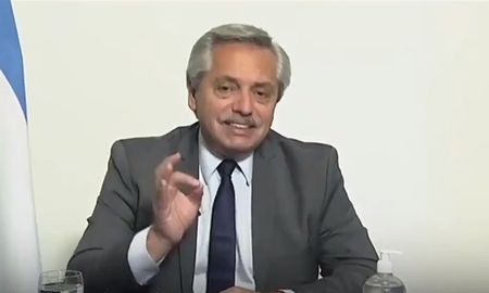 Las vacunas no se han distribuido de forma equitativa en un mundo, dijo el presidente argentino. Las vacunas no se han distribuido de forma equitativa en un mundo, dijo el presidente argentino.