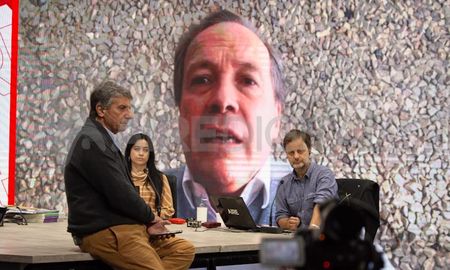 Rubén Giustiniani este lunes en AIRE. El diputado es precandidato a senador nacional por el FAP. Rubén Giustiniani este lunes en AIRE. El diputado es precandidato a senador nacional por el FAP.