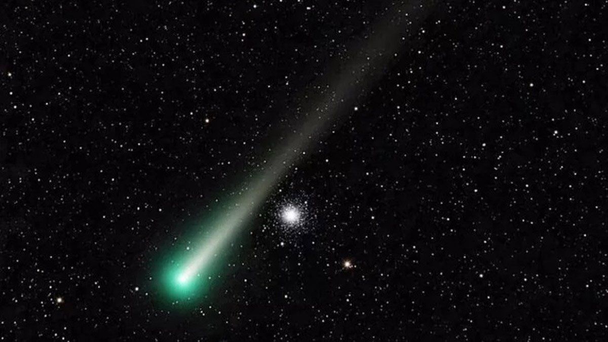 El cometa Leonard en el hemisferio norte. 
