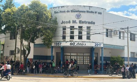 Tras una llamada telefónica se activó el protocolo en la escuela de Santo Tomé Tras una llamada telefónica se activó el protocolo en la escuela de Santo Tomé