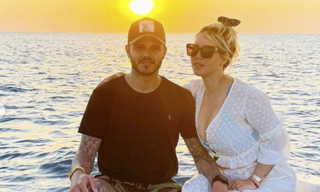 En un recorrido por la paradisíaca zona de Zanzibar, Mauro Icardi sacó algo del agua, y se armó. Para zafar, responsabilizó a su esposa, Wanda Nara. En un recorrido por la paradisíaca zona de Zanzibar, Mauro Icardi sacó algo del agua, y se armó. Para zafar, responsabilizó a su esposa, Wanda Nara.